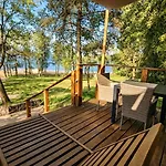 Aparthotel Lesna Przystan Nad Jeziorem 3*