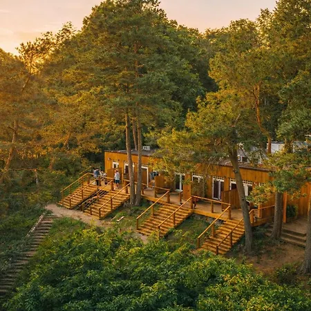 Lesna Przystan Nad Jeziorem Apartahotel 3*