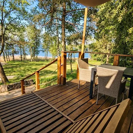 Apartahotel Lesna Przystan Nad Jeziorem 3*
