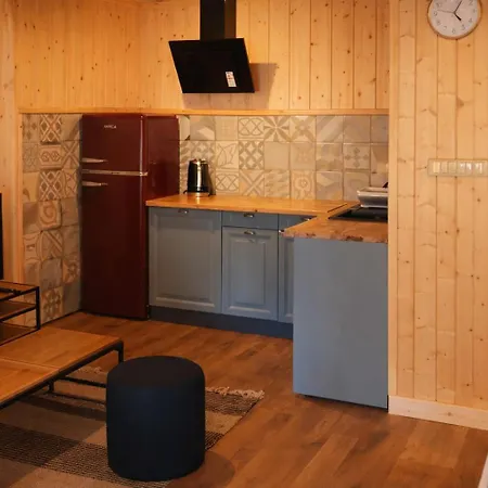 Apartahotel Lesna Przystan Nad Jeziorem