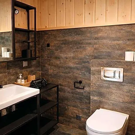 Apartahotel Lesna Przystan Nad Jeziorem 3*