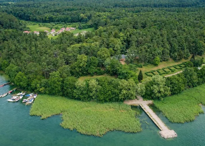 Lesna Przystan Nad Jeziorem Aparthotel 3*